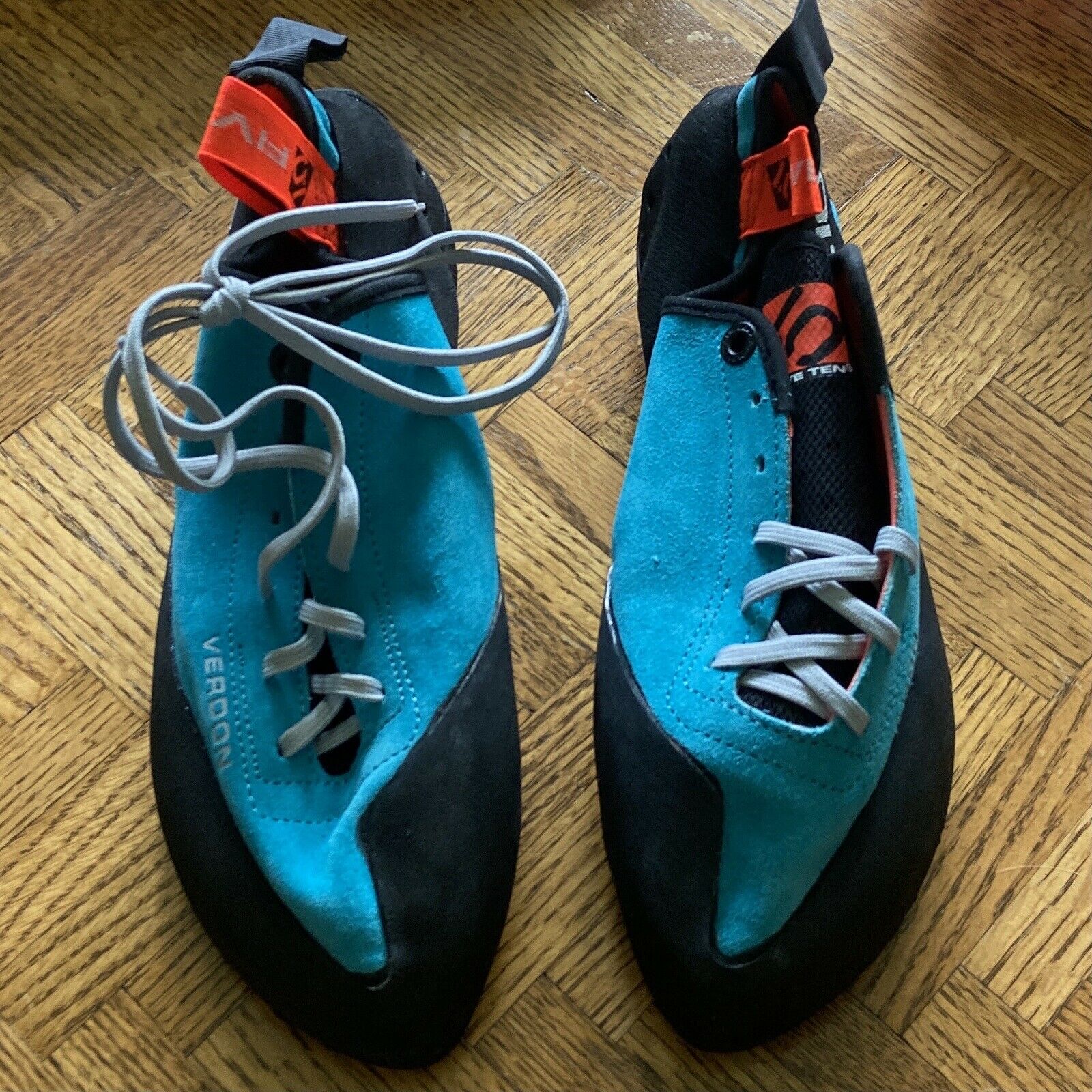 Five Ten Verdon Lace Climbing Shoes Excellent Condition Men’s Sz 9 Peacock Blue